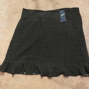 NWT Abercrombie & Fitch polka dot skirt in size L